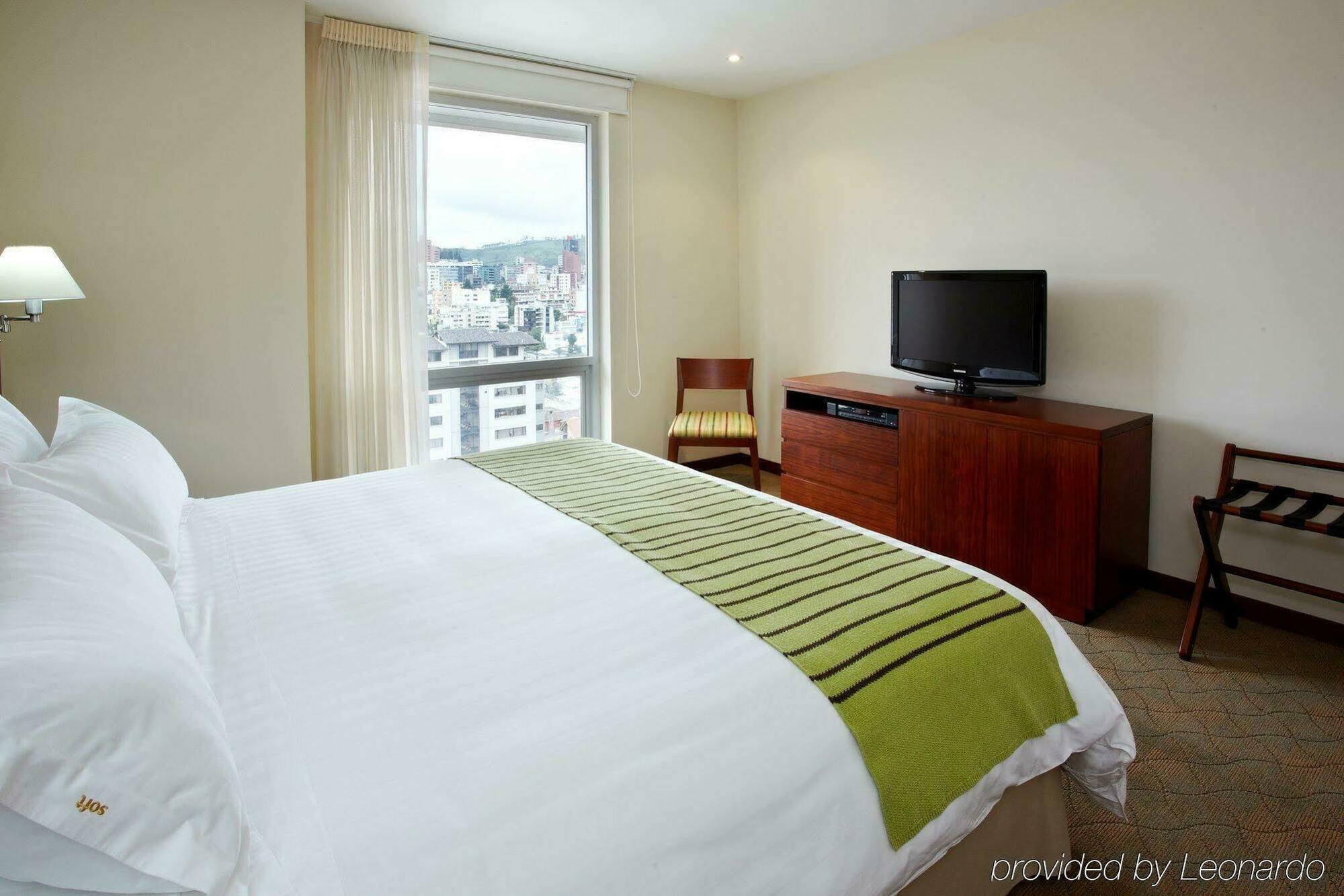 Holiday Inn Express Quito By Ihg Kültér fotó