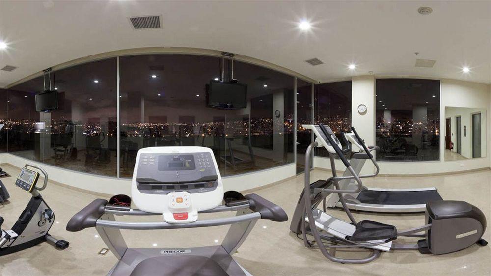 Holiday Inn Express Quito By Ihg Kültér fotó